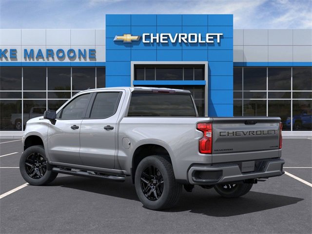 2025 Chevrolet Silverado 1500 Custom photo 3