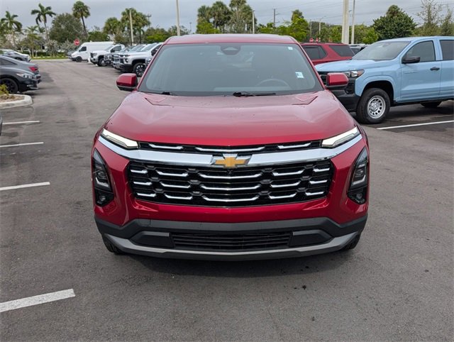 2025 Chevrolet Equinox LT photo 3