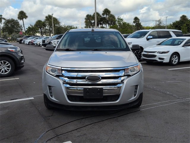 2013 Ford Edge SE photo 2