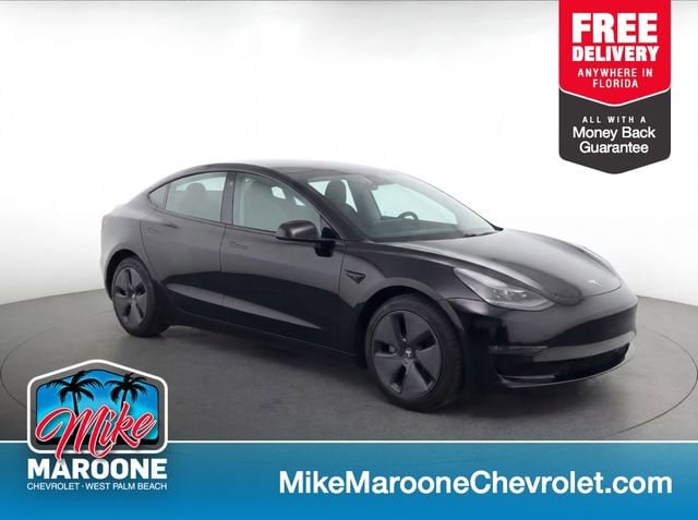 2023 Tesla Model 3 -'s photo