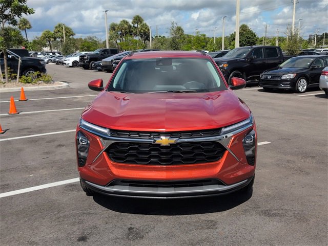 2024 Chevrolet Trax LT photo 3