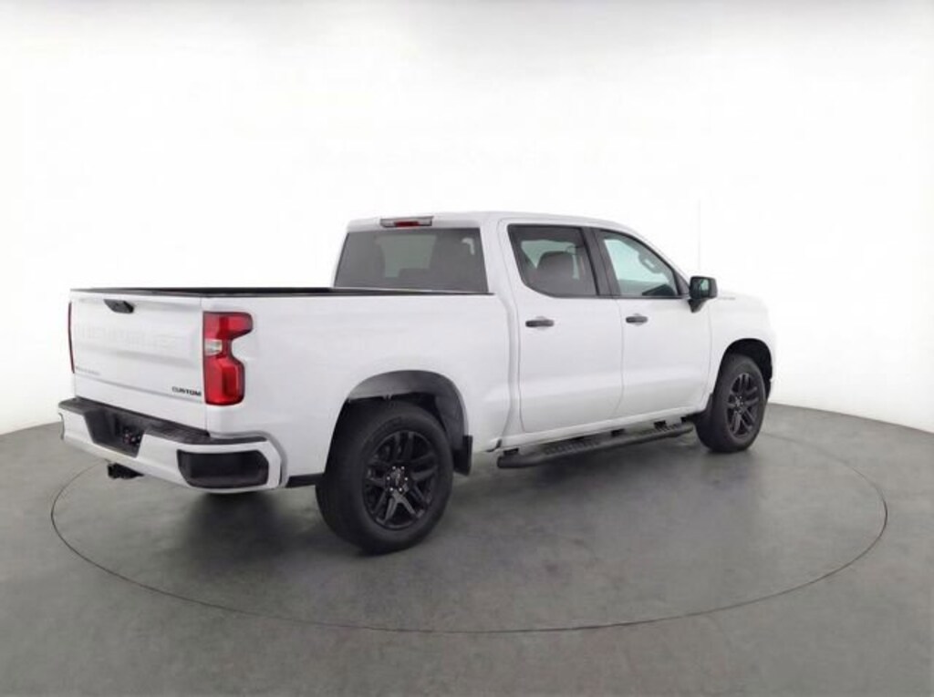 Used 2022 Chevrolet Silverado 1500 Custom Truck