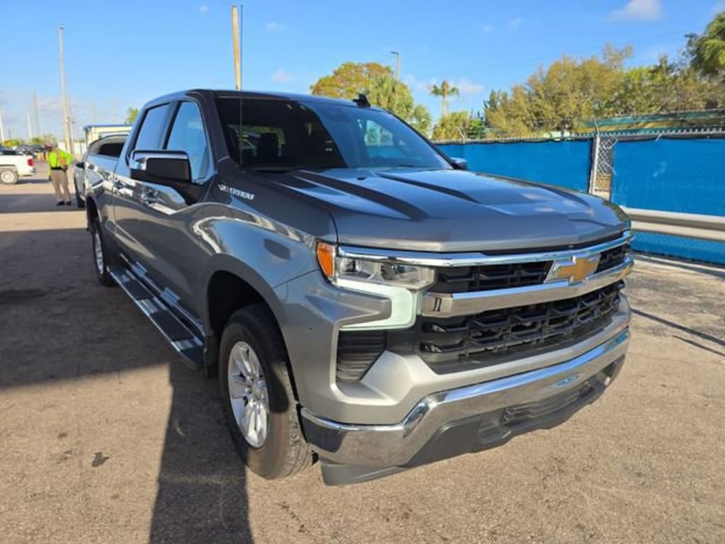 Used 2024 Chevrolet Silverado 1500 LT Truck