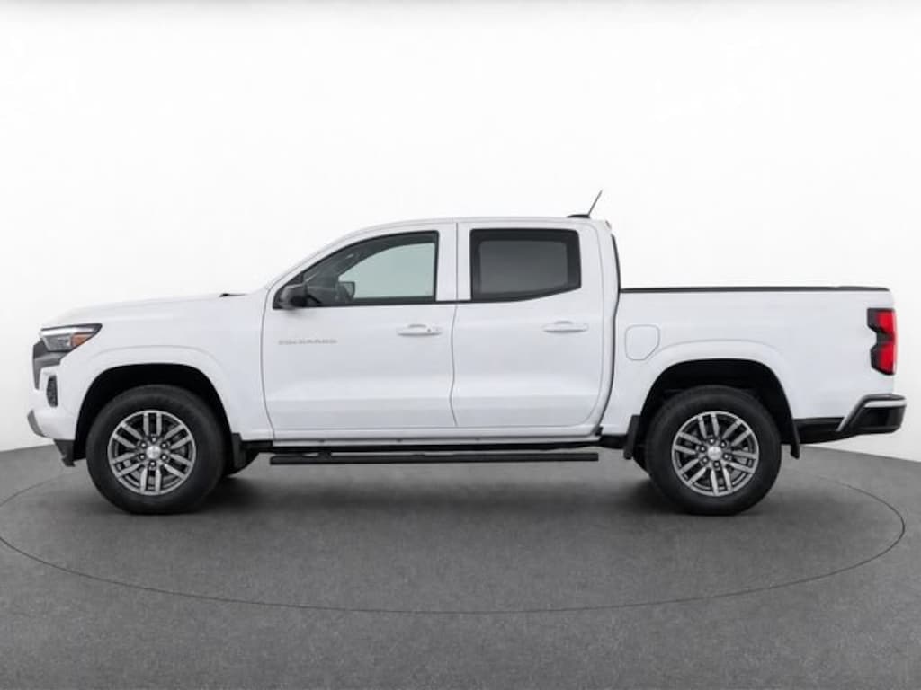 Used 2025 Chevrolet Colorado WT/LT Truck