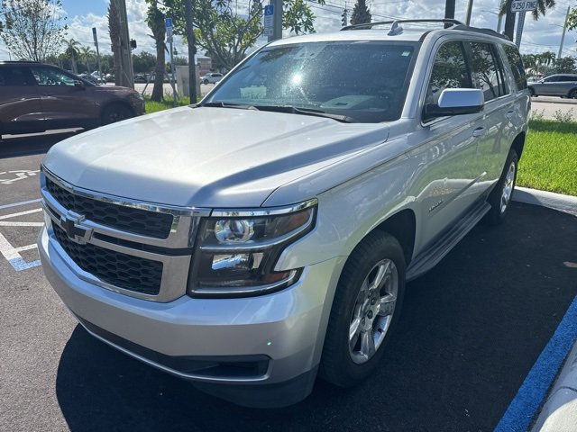 2015 Chevrolet Tahoe LT photo 2