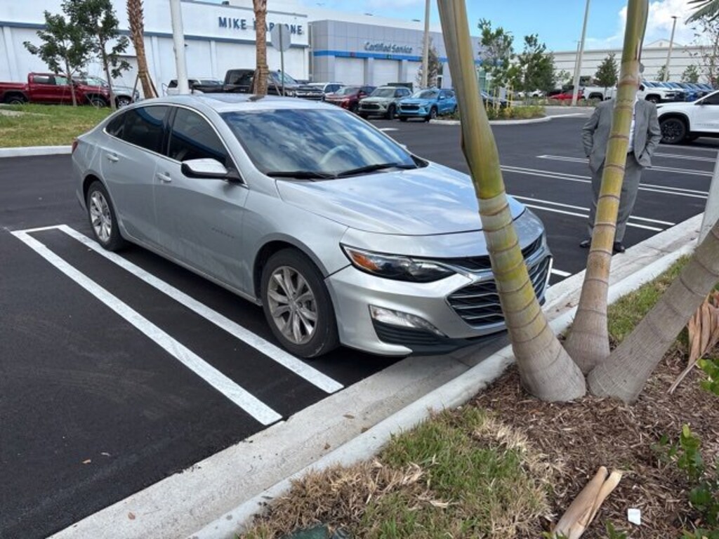 Used 2022 Chevrolet Malibu LT Car