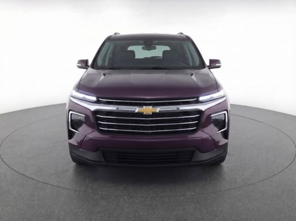 Used 2024 Chevrolet Traverse LT SUV