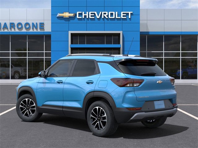 2025 Chevrolet Trailblazer LT photo 3