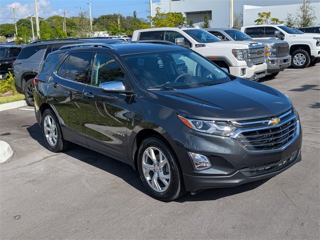 2020 Chevrolet Equinox Premier photo 2