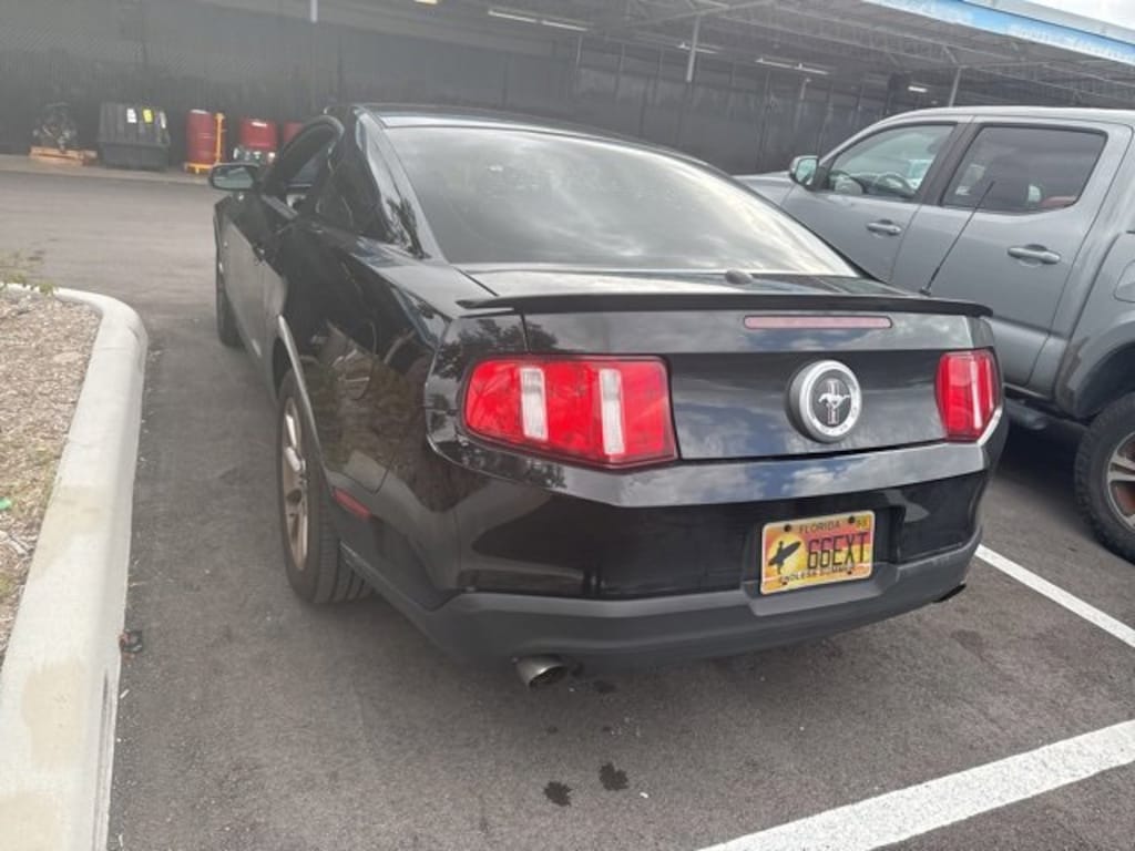 Used 2011 Ford Mustang V6