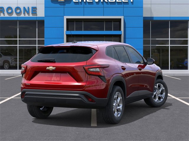 2026 Chevrolet Trax LS photo 4