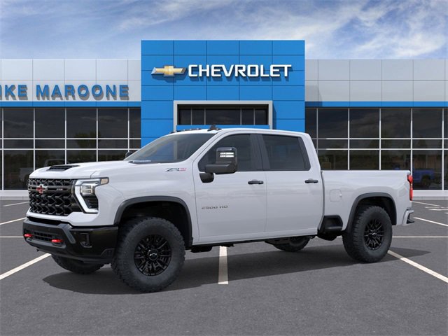 2025 Chevrolet Silverado 2500HD ZR2 photo 2