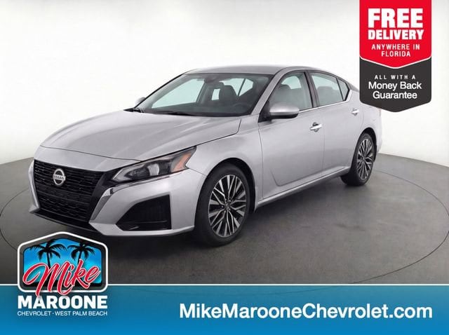 2023 Nissan Altima SV