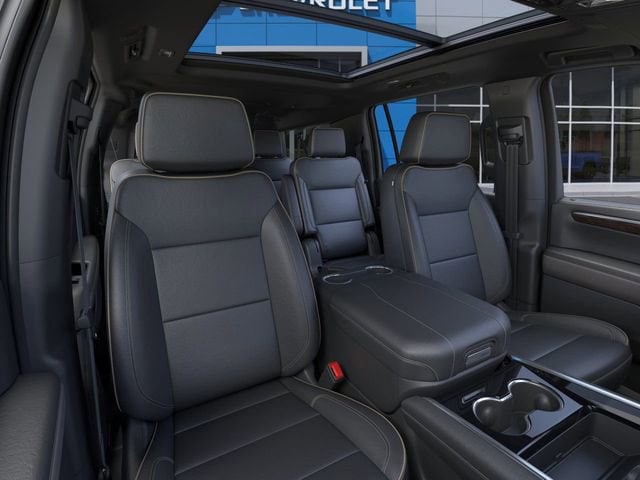 2026 Chevrolet Suburban Premier - Photo 16