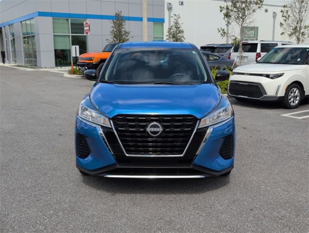 Used 2023 Nissan Kicks S