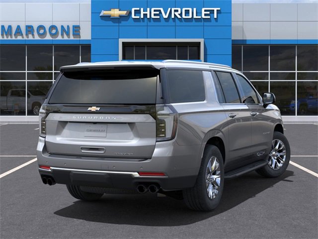 2025 Chevrolet Suburban Premier photo 4