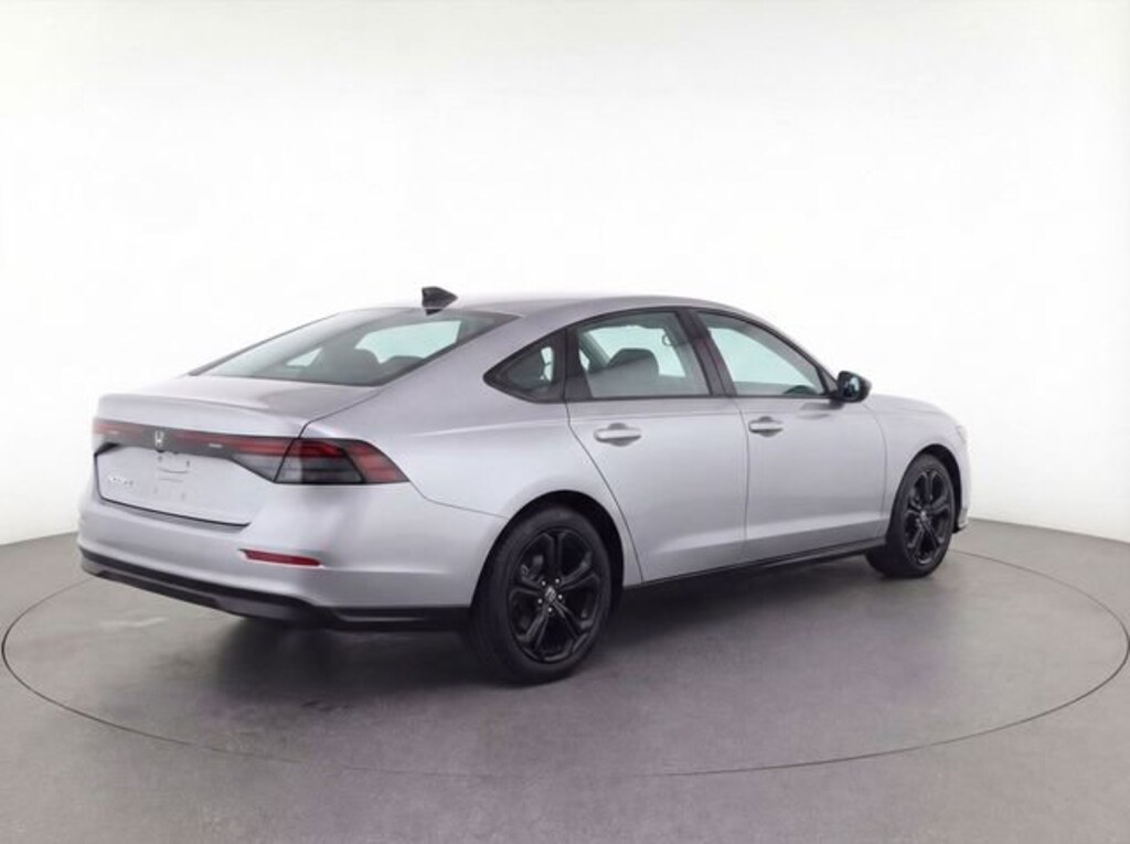 Used 2025 Honda Accord Sedan SE