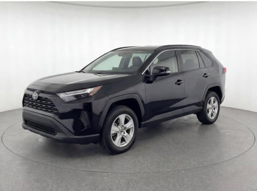 Used 2024 Toyota RAV4 XLE SUV
