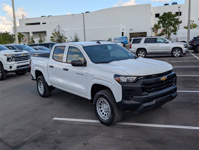 2023 Chevrolet Colorado Work Truck photo 2