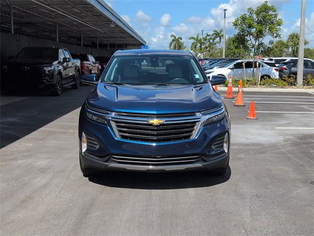2022 Chevrolet Equinox LT photo 3