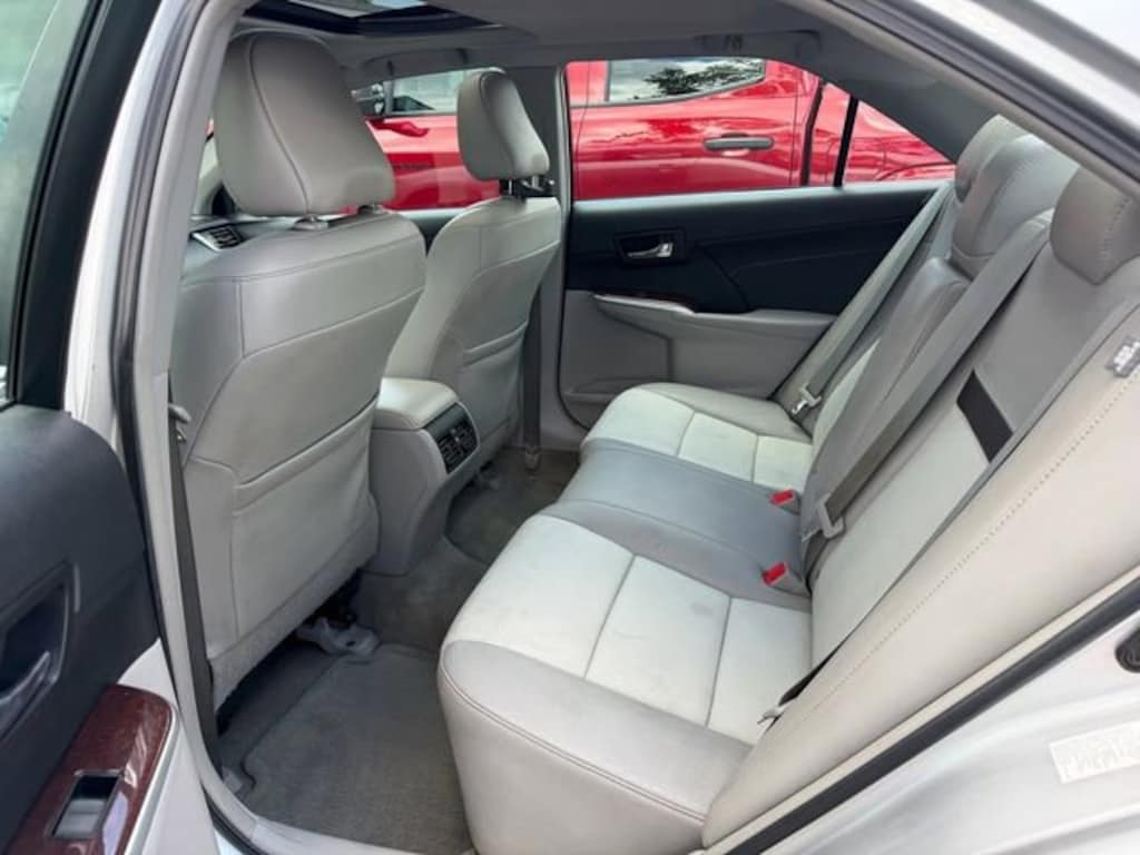 Used 2013 Toyota Camry XLE Sedan