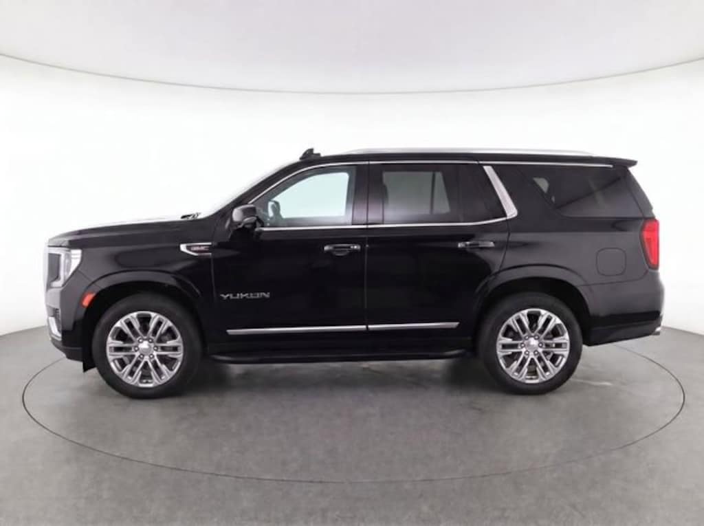 Used 2021 GMC Yukon SLT SUV