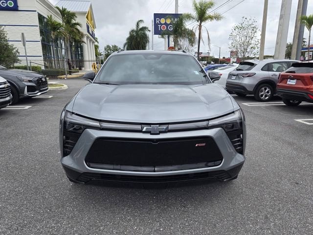Used 2024 Chevrolet Blazer EV RS with VIN 3GNKDCRJ2RS180637 for sale in West Palm Beach, FL