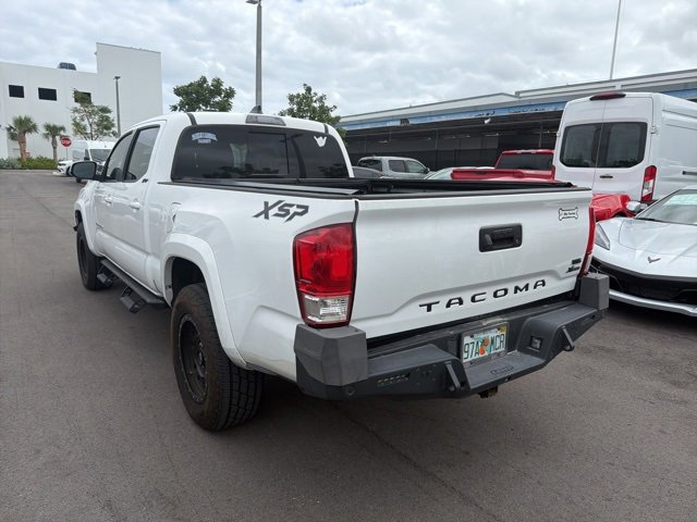 2020 Toyota Tacoma SR5 photo 3