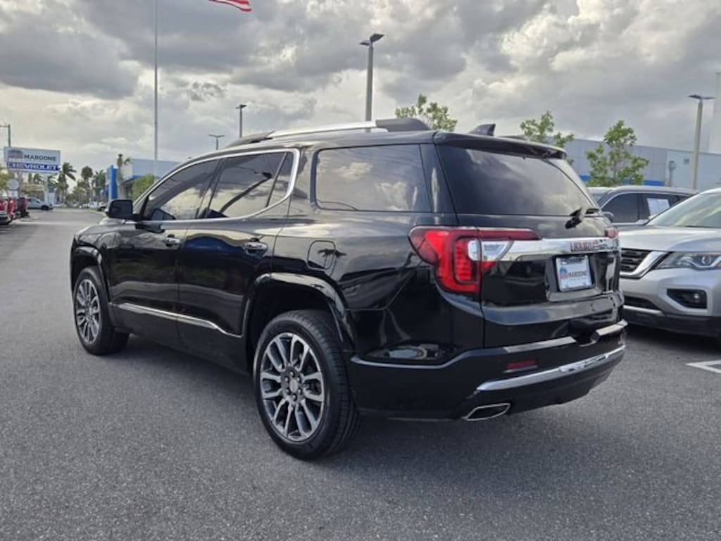 Used 2022 GMC Acadia Denali SUV