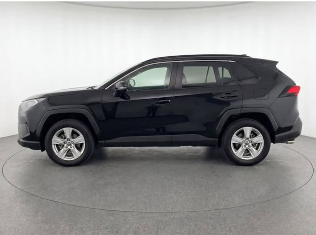 Used 2024 Toyota RAV4 XLE SUV