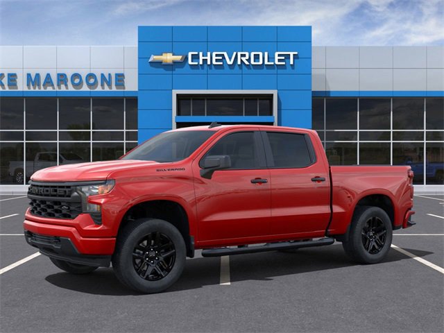 2025 Chevrolet Silverado 1500 Custom photo 2