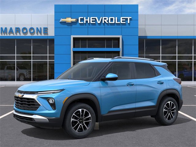 2026 Chevrolet Trailblazer LT photo 2
