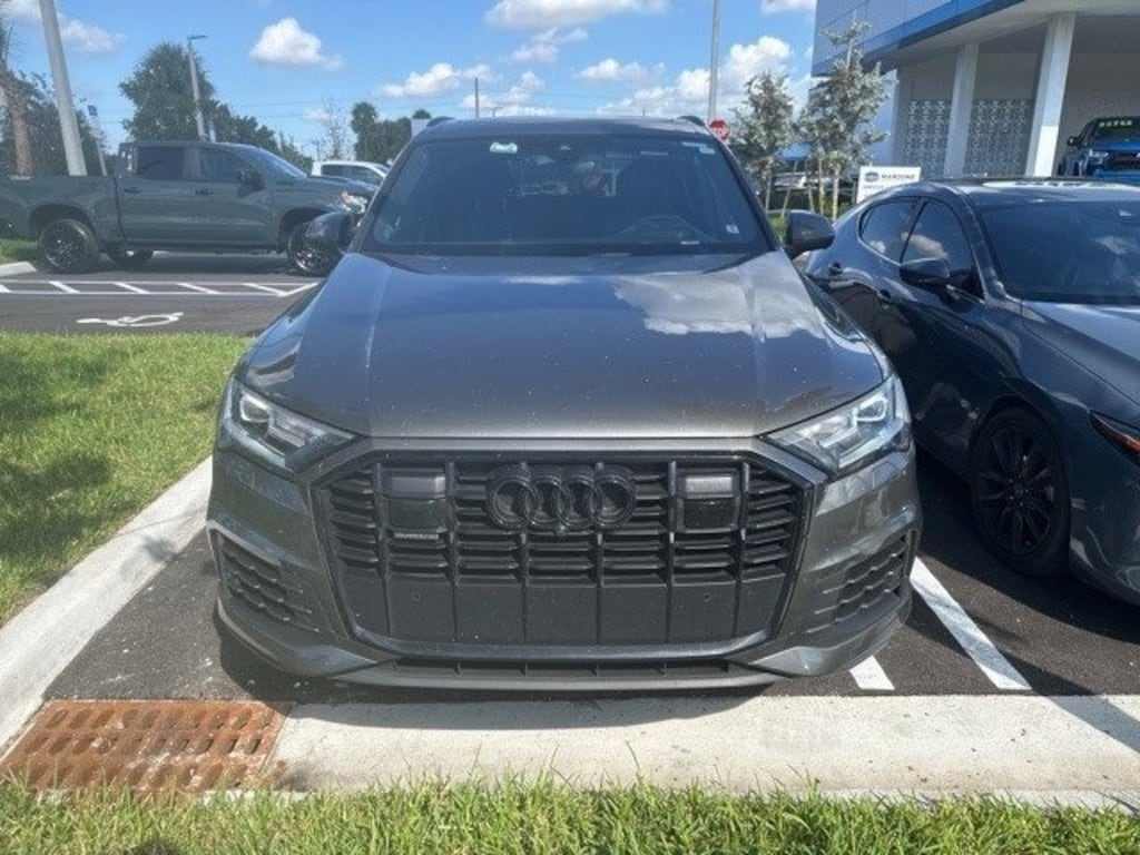 Used 2023 Audi Q7 Prestige