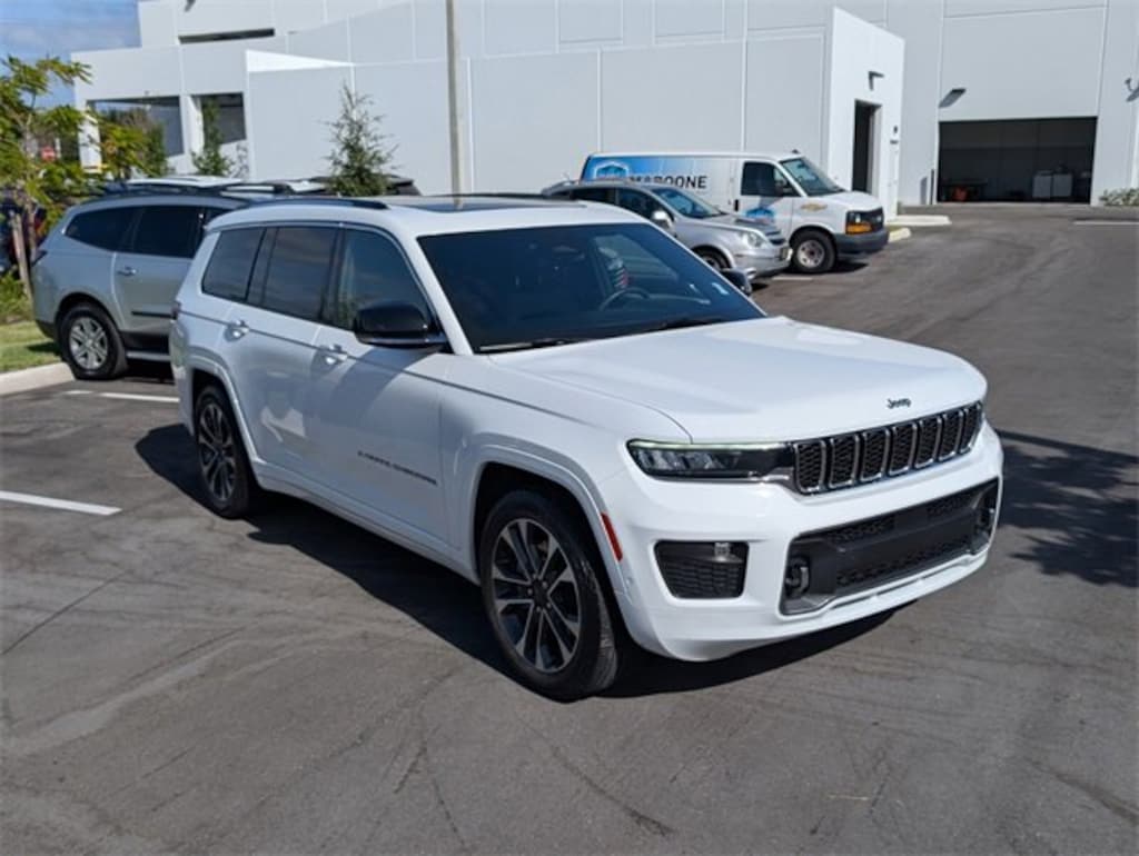 Used 2023 Jeep Grand Cherokee L Overland