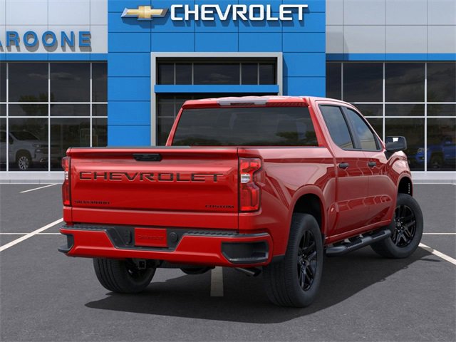 2025 Chevrolet Silverado 1500 Custom photo 4