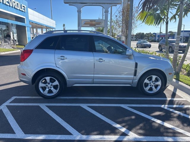 2014 Chevrolet Captiva LT photo 4