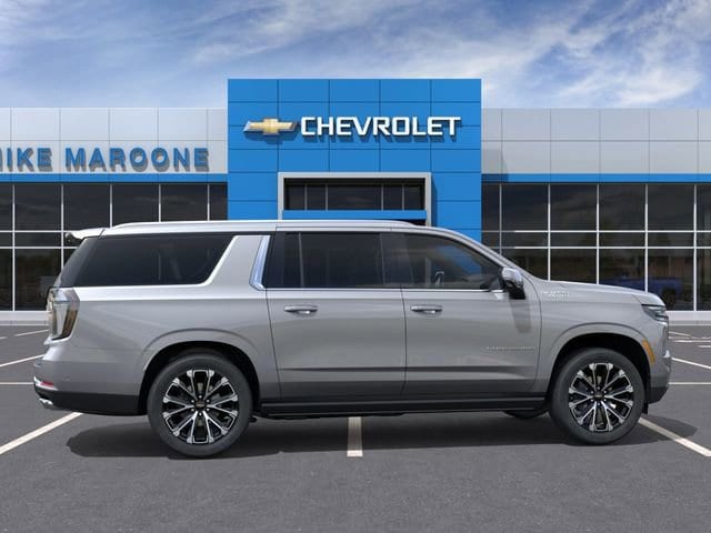 2026 Chevrolet Suburban High Country - Photo 5
