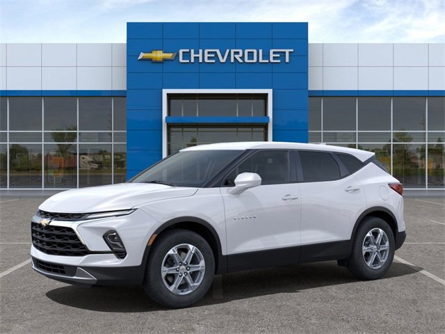 2025 Chevrolet Blazer 2LT photo 2