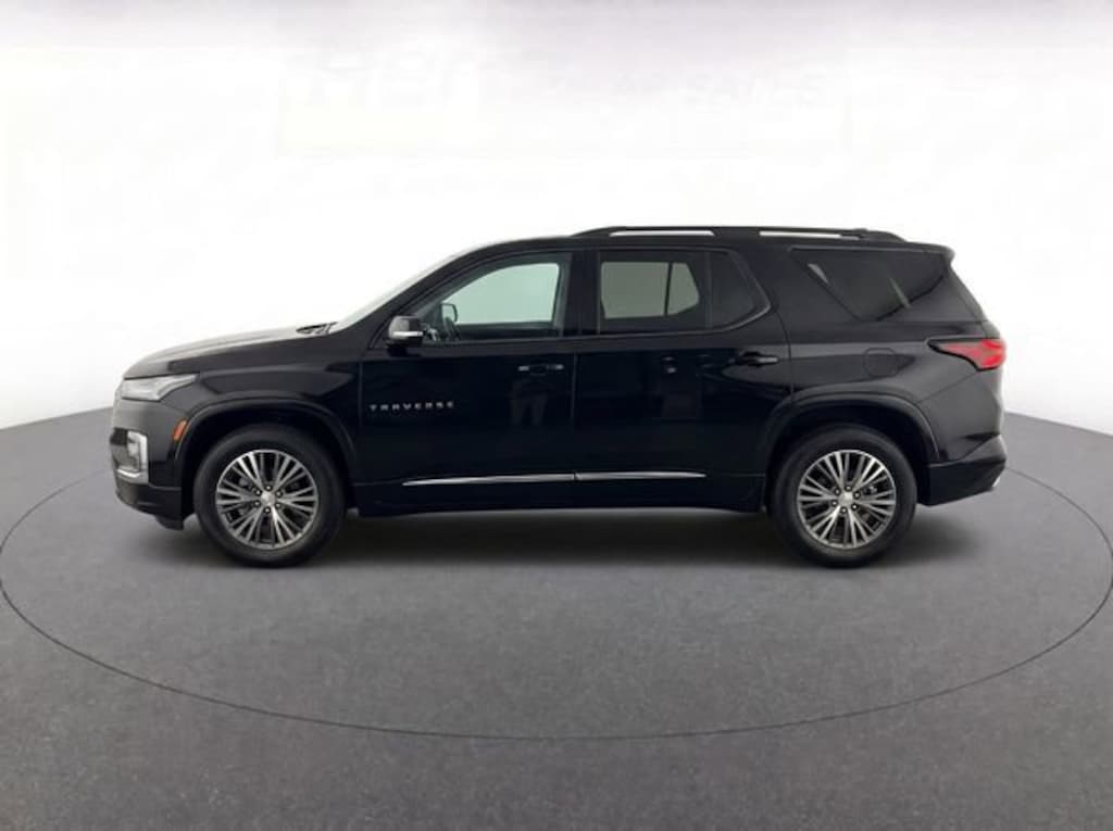Used 2022 Chevrolet Traverse LT Leather SUV