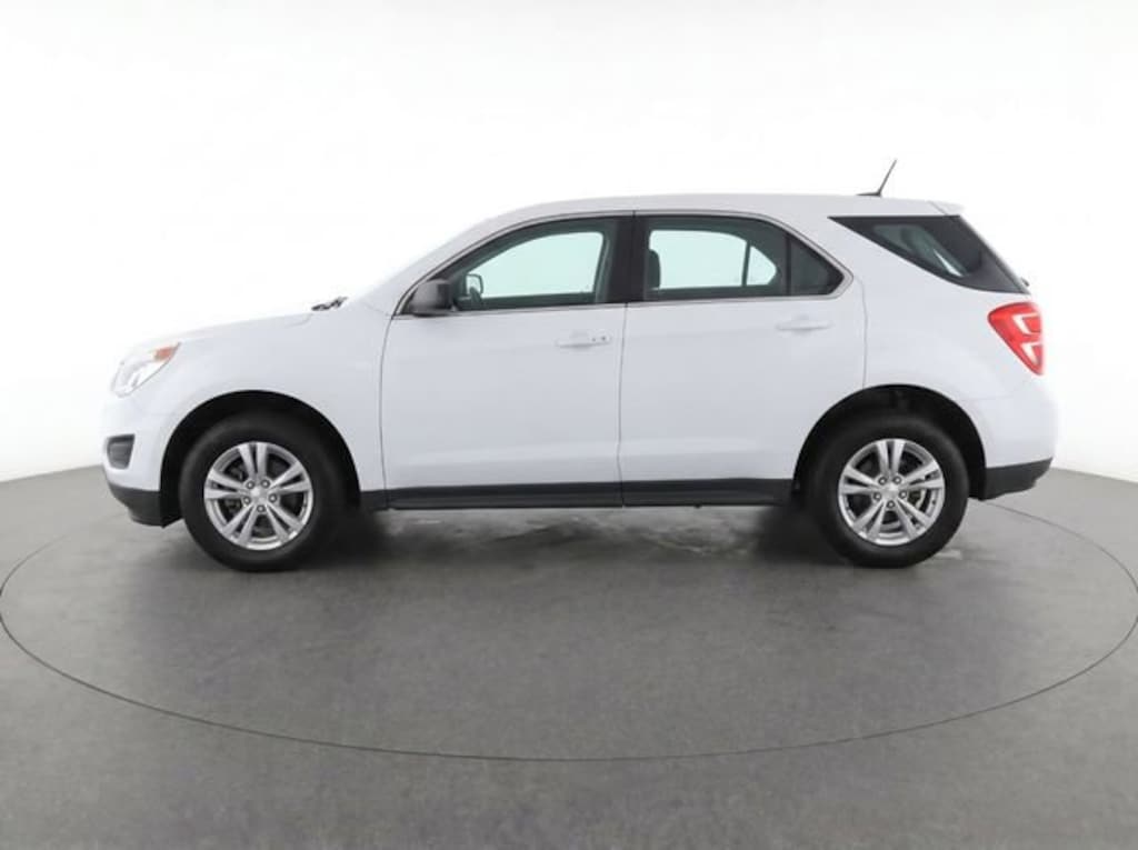 Used 2017 Chevrolet Equinox LS SUV