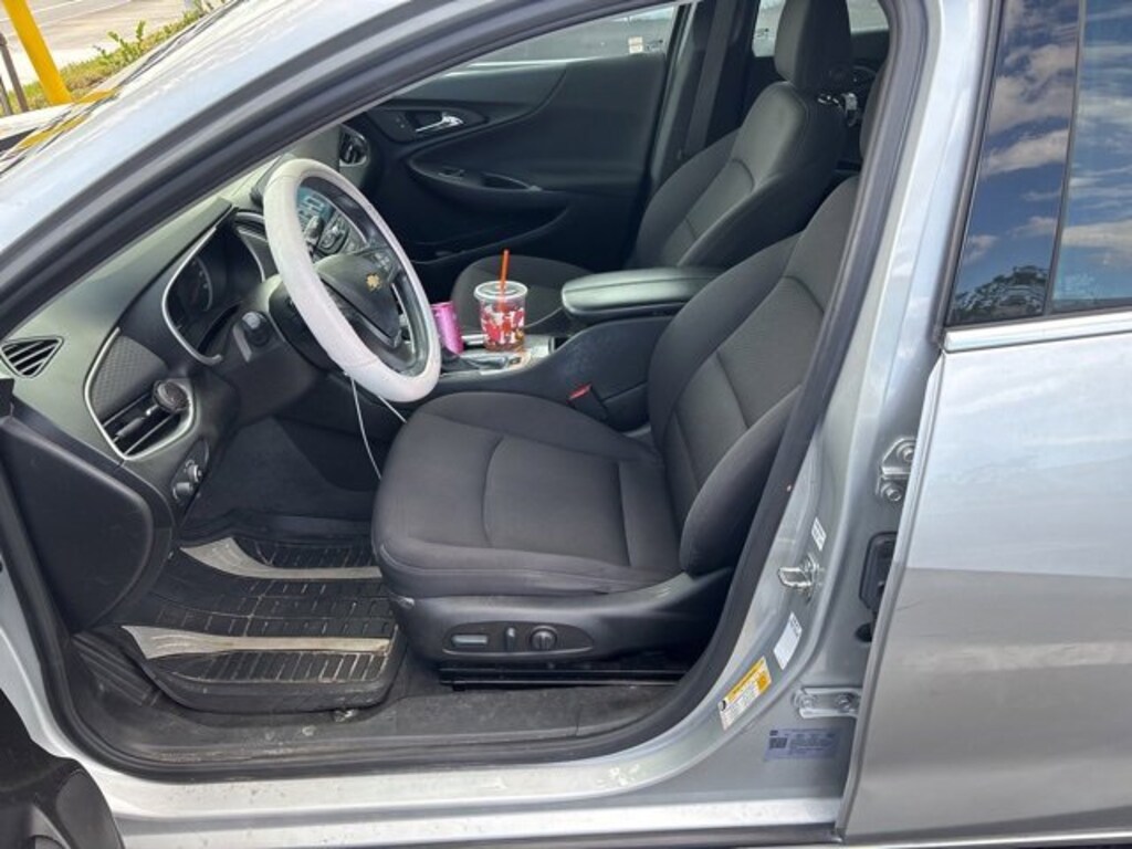 Used 2022 Chevrolet Malibu LT Car