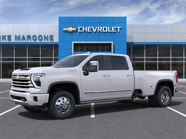 2025 Chevrolet Silverado 3500HD High Country photo 2