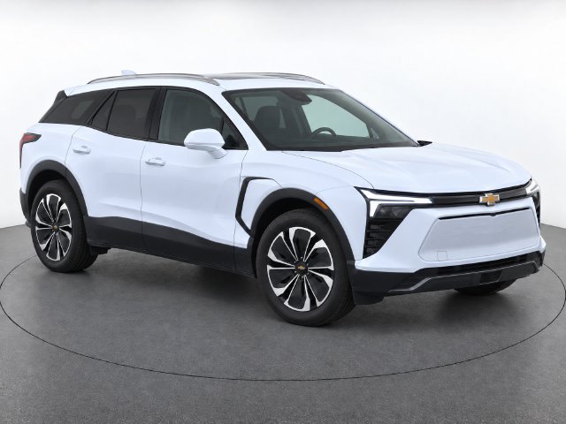 Used 2024 Chevrolet Blazer EV LT with VIN 3GNKDBRJ2RS250065 for sale in West Palm Beach, FL