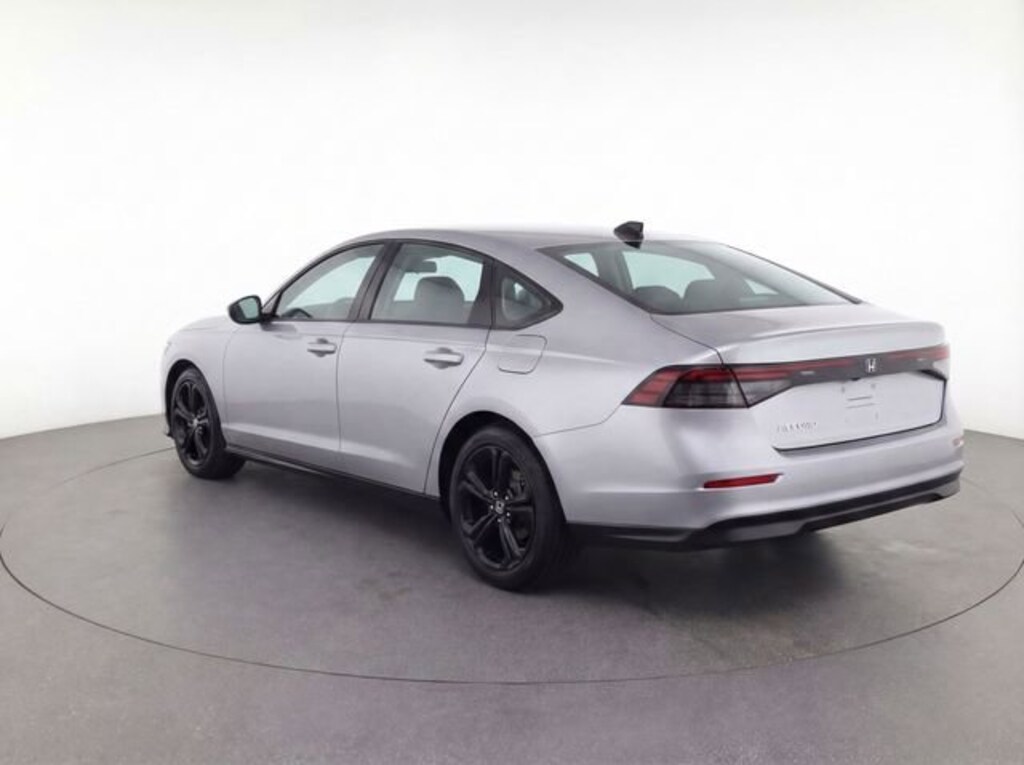Used 2025 Honda Accord Sedan SE