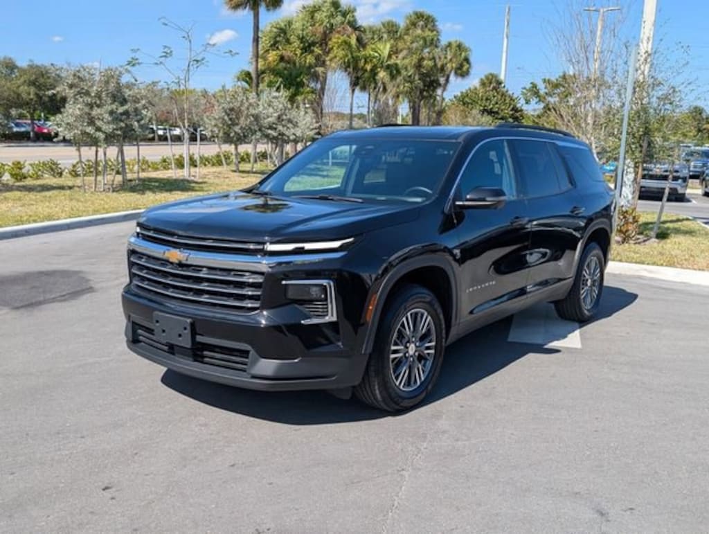 Certified 2024 Chevrolet Traverse LT SUV