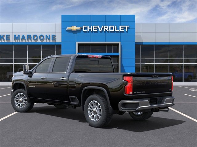 2025 Chevrolet Silverado 2500HD LTZ photo 3
