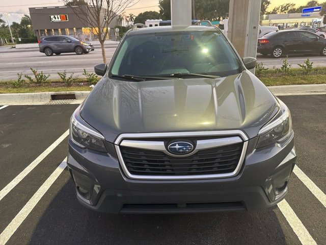 2021 Subaru Forester Premium photo 2