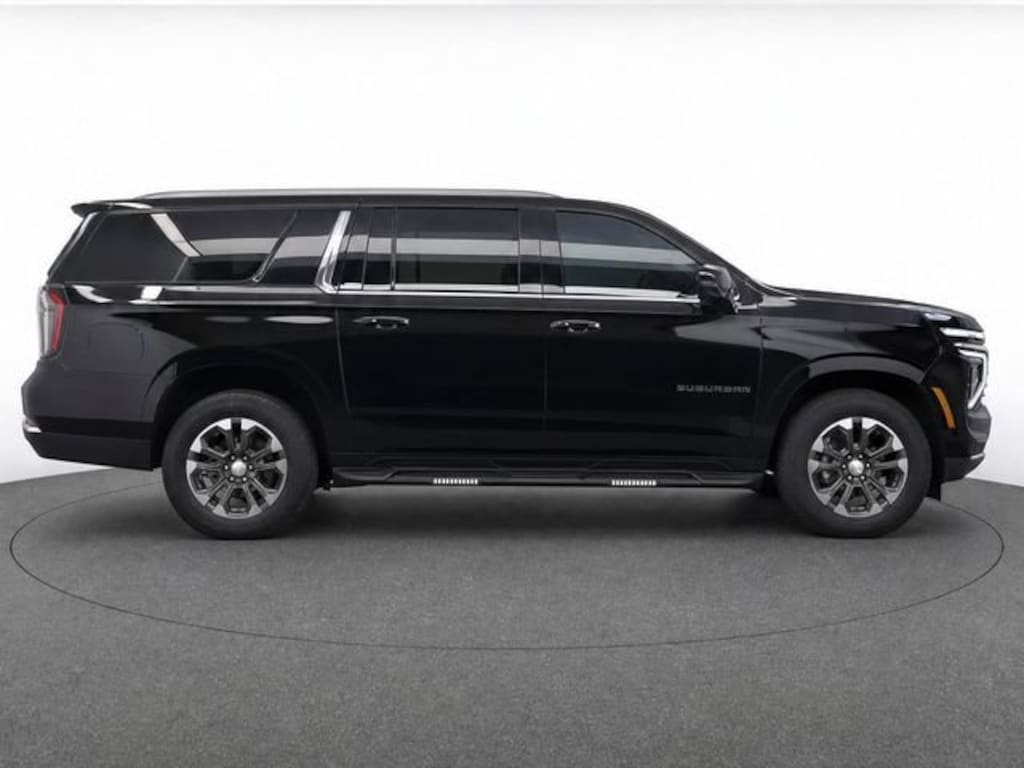 Used 2025 Chevrolet Suburban LT SUV