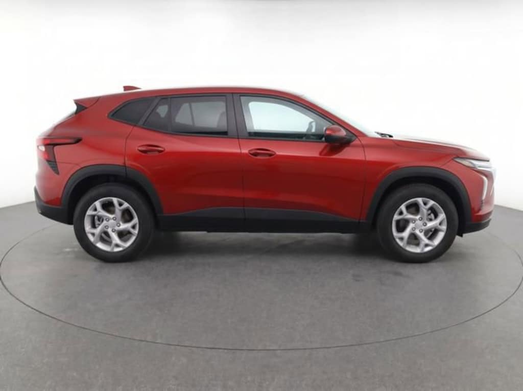 Used 2024 Chevrolet Trax LS SUV