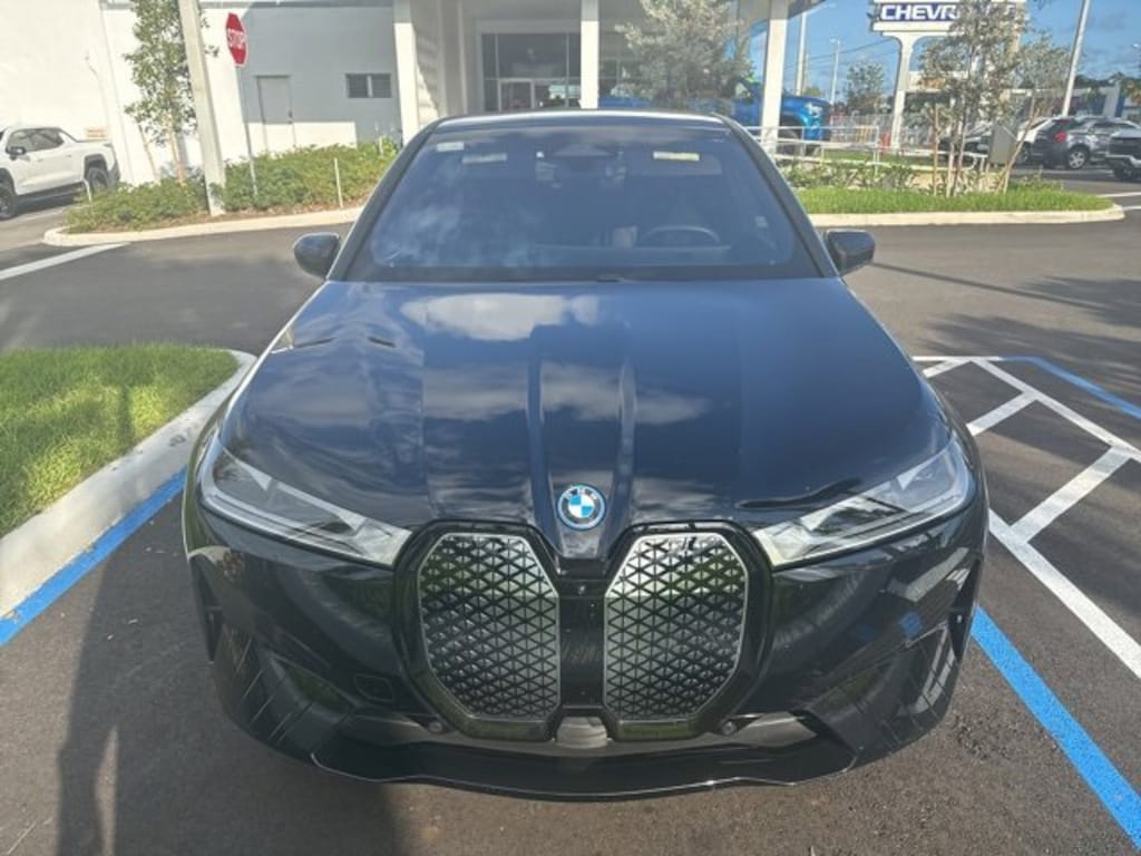 Used 2025 BMW iX xDrive50